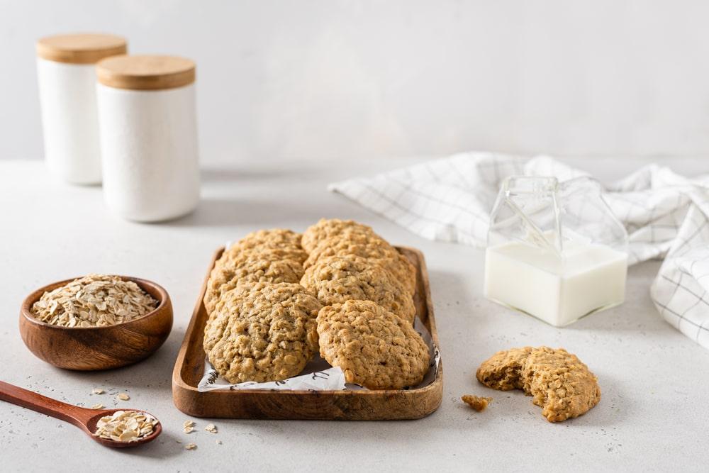 Gluten-free oatmeal cookies